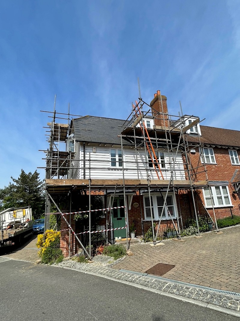 Affordable Scaffolding Hire for Painting Projects