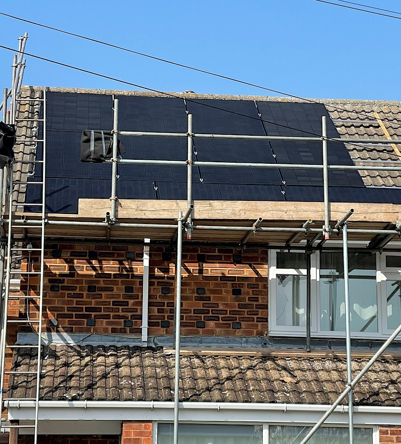 Solar panel scaffold setup | Dean Hatcher Scaffolding