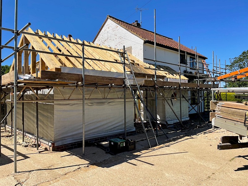 Affordable Scaffolding Hire for Painting Projects